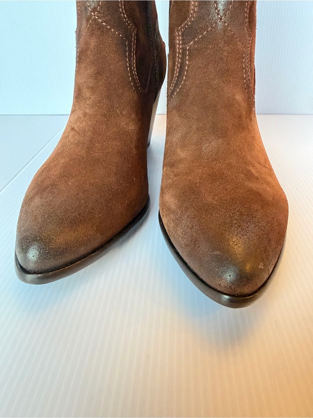 NWB Frye Renee Seam Tall Suede Western Boots 9.5M - Picture 4 of 15